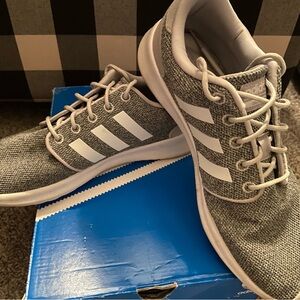 Adidas Women’s Cloudfoam Qt racer 8